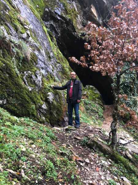 Alman Bilim İnsanı Sintenis’in Kaz Dağları’nda Yaşadığı Mağara Turizme Açılacak