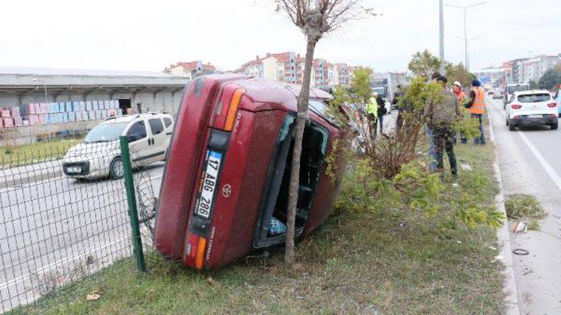 Çanakkale'de Zincirleme Kaza: 3 Yaralı