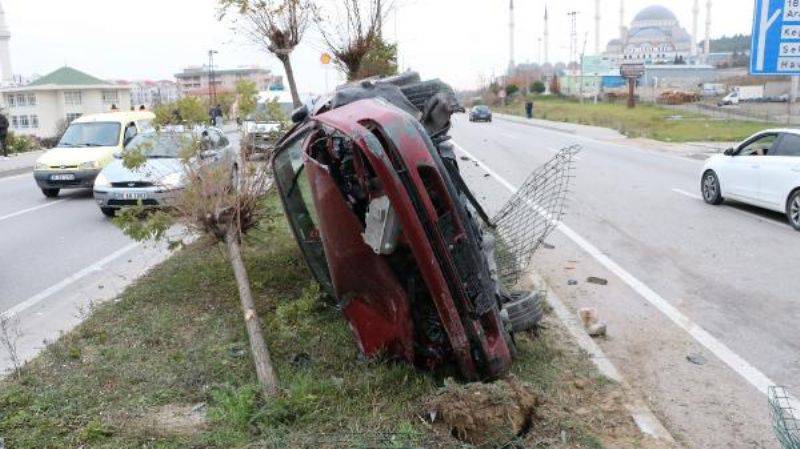 Çanakkale'de Zincirleme Kaza: 3 Yaralı