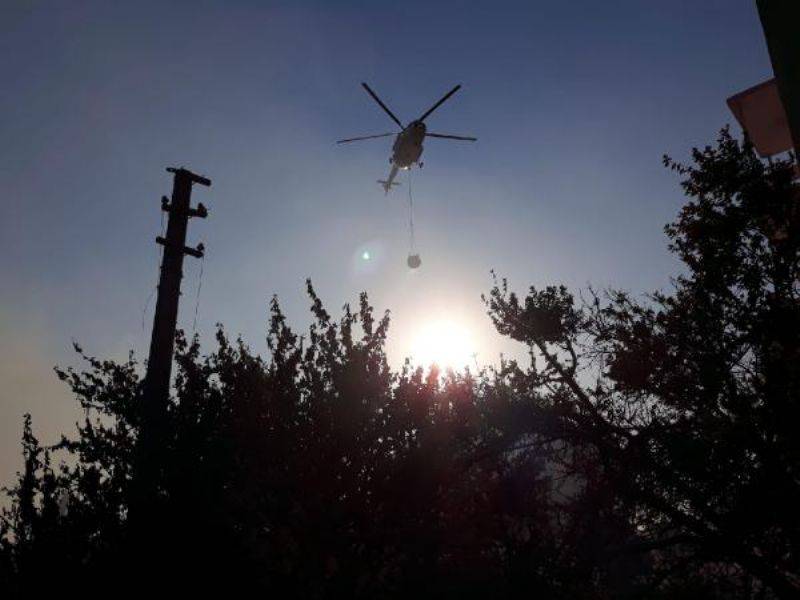 Çanakkale'de Ot Yangını Binaya Sıçradı 