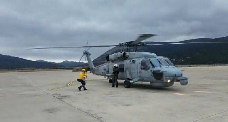 Deniz Kuvvetleri Helikopteri Zehra Bebek İçin Havalandı