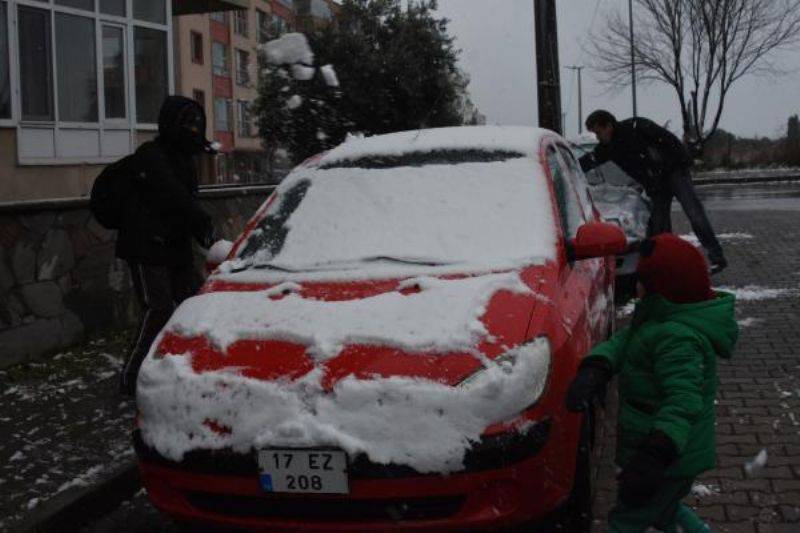 Çanakkale’de Kar Yağışı