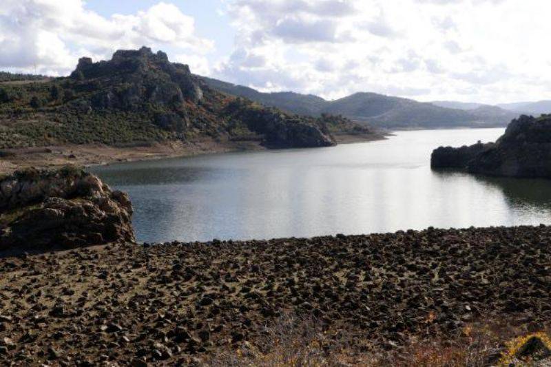 Çanakkale'de Baraj Boşaldı, Su Kullanımıyla İlgili Yasaklar Geldi