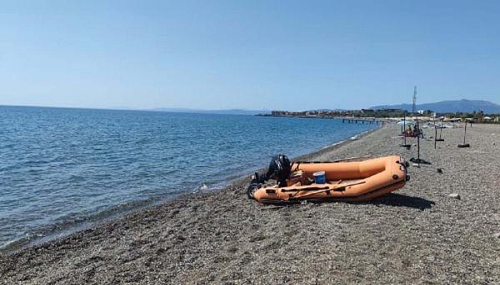 Balık Avlamak İçine Denize Açıldı, Botu Bulundu Kendisi Kayıp