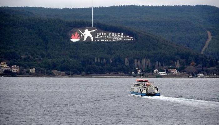 Gökçeada'ya Bazı Feribot Seferlerine 'Fırtına' Engeli