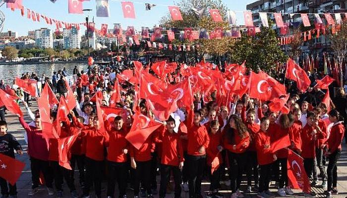 Çanakkale'de 29 Ekim Coşkusu